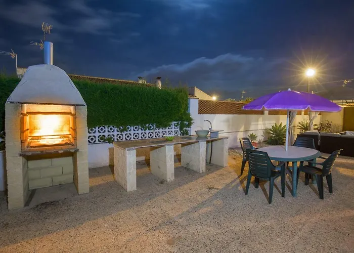 Fidalsa Relax Pool & Bbq تورّيفيِخا